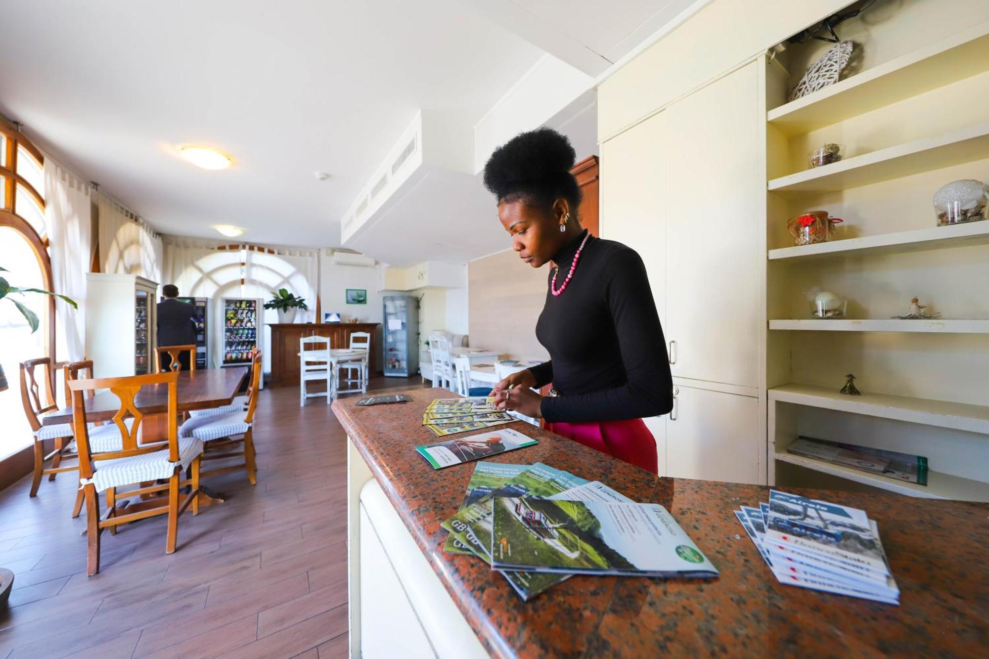Casa Zen Hotel Balerna ภายนอก รูปภาพ